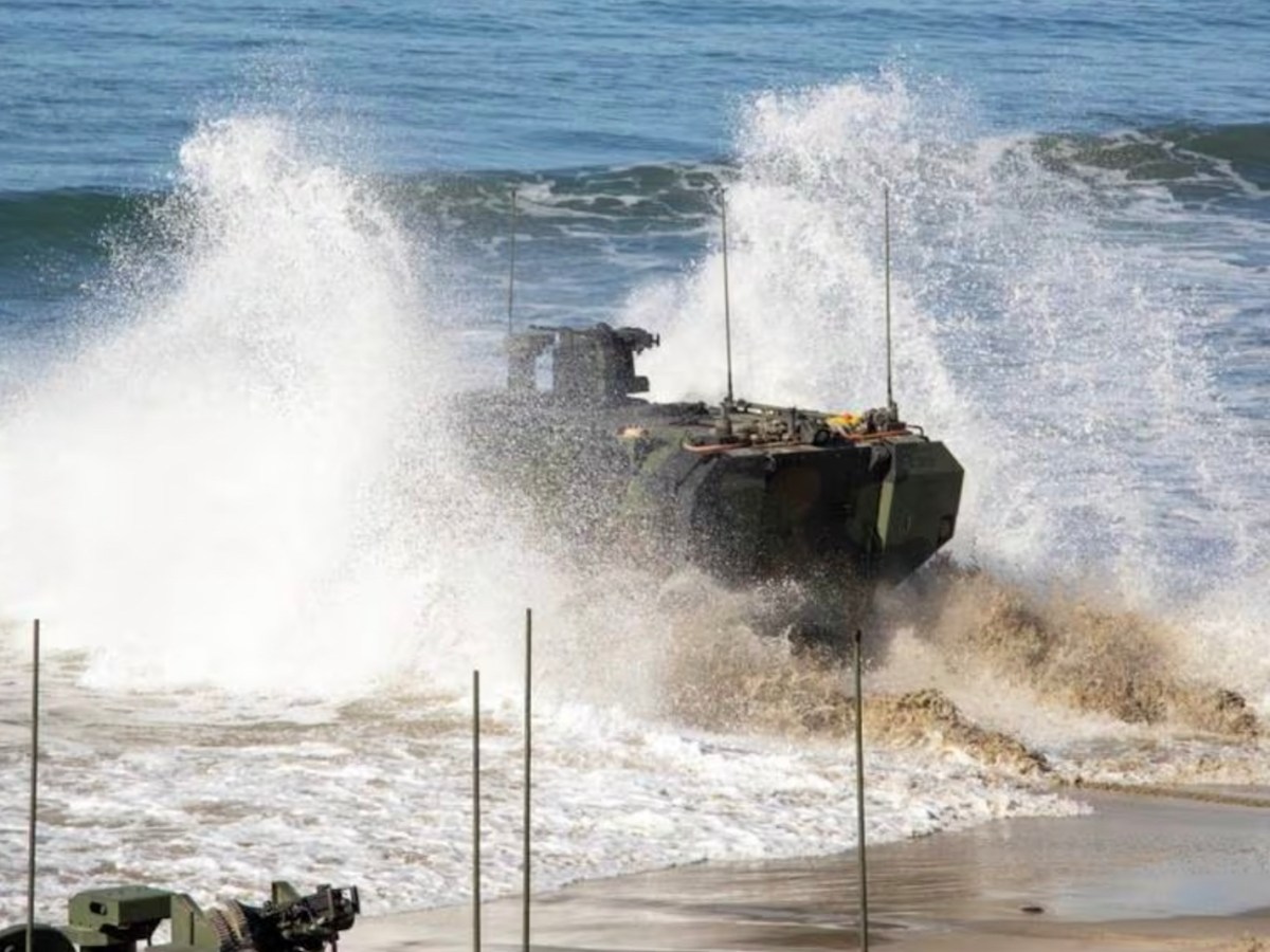 US Marines rush wonky amphibious vehicles to the Pacific